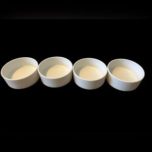 Classic White Cat Bowls Set of 4